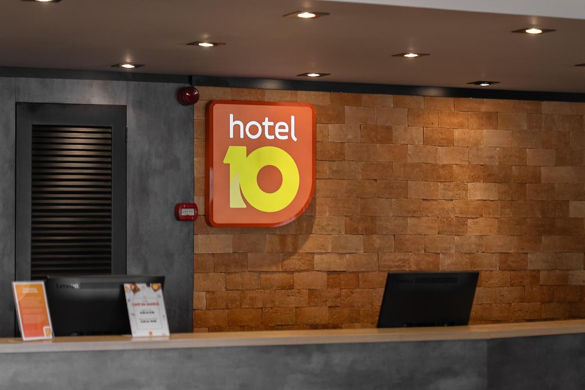 Hotel 10 Ponta Grossa ポンタ・グロッサ エクステリア 写真